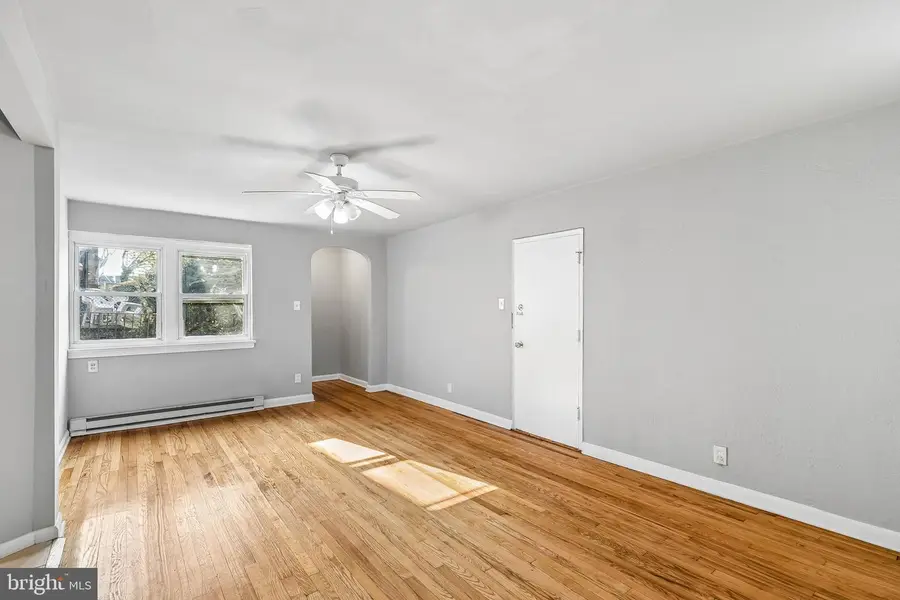 6141-1/2 Old York Rd, Philadelphia, PA 19141 - #3