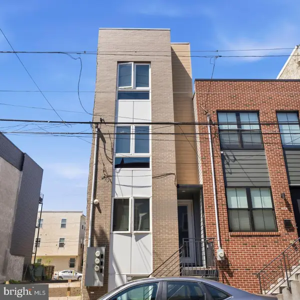 2010 N 8th St, PHILADELPHIA, PA 19122