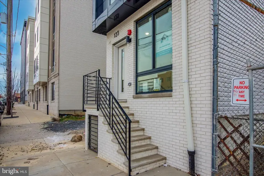 1230 N Marshall St, Philadelphia, PA 19122 - #2