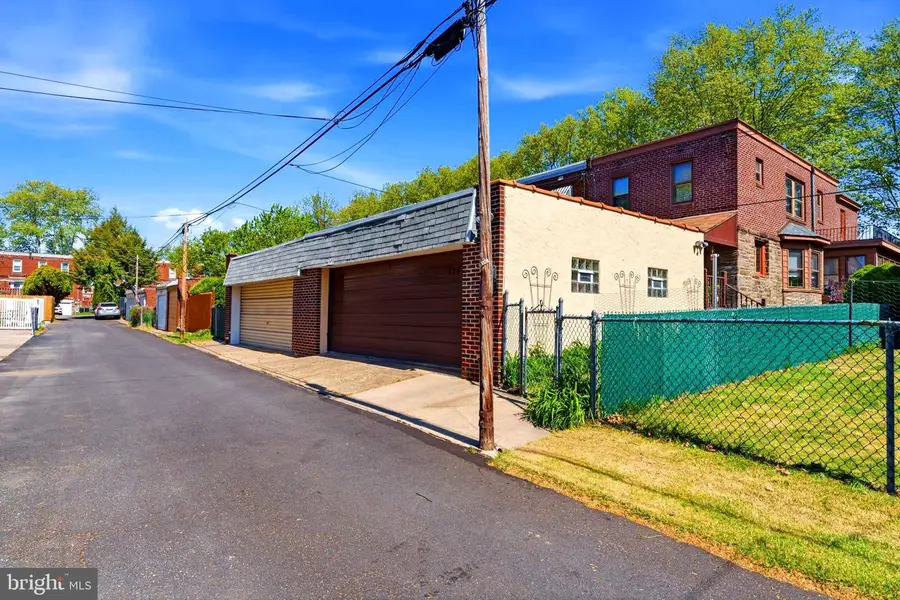 724 Longshore Ave, Philadelphia, PA 19111 - #3