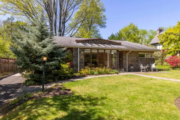 309 E Roumfort Rd, PHILADELPHIA, PA 19119