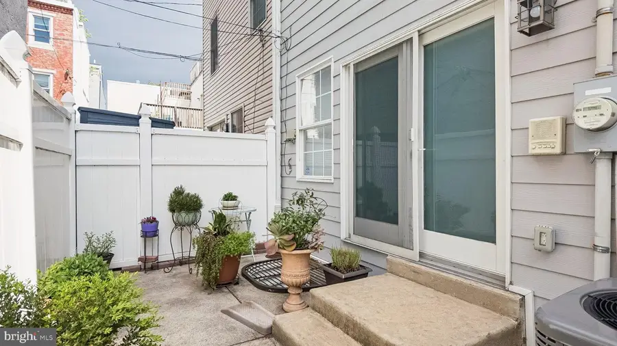 718 S 19th St, Philadelphia, PA 19146 - #3