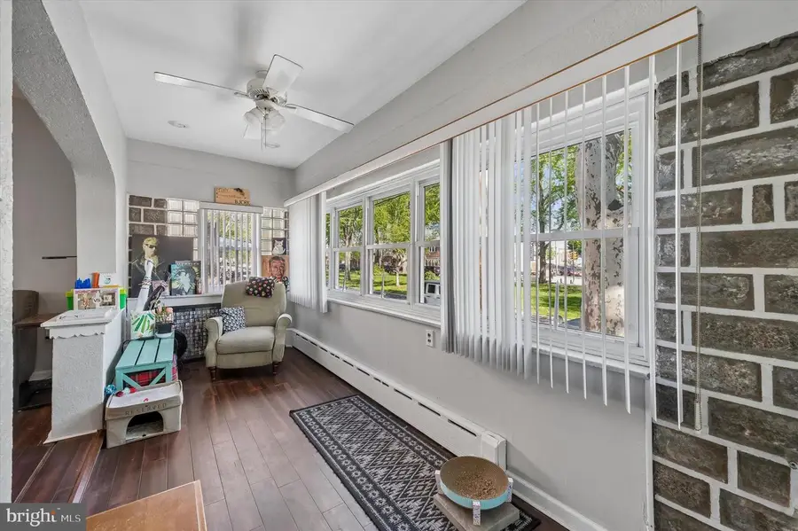 1735 W Moyamensing Ave, Philadelphia, PA 19145 - #3