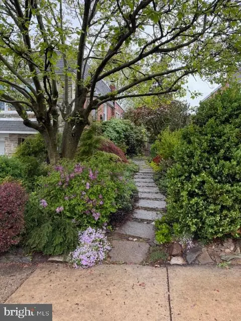 795 Hill Rd, Philadelphia, PA 19128 - #2