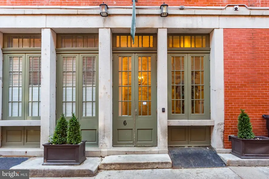 6-10 S Strawberry St #13, Philadelphia, PA 19106 - #2