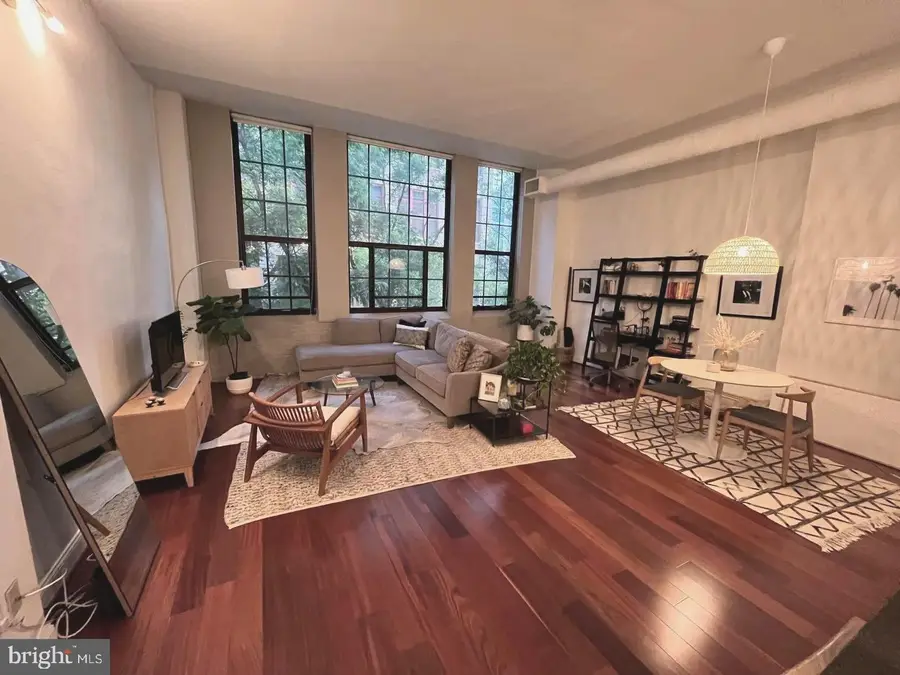 2429-41 Locust St #211, Philadelphia, PA 19103 - #3