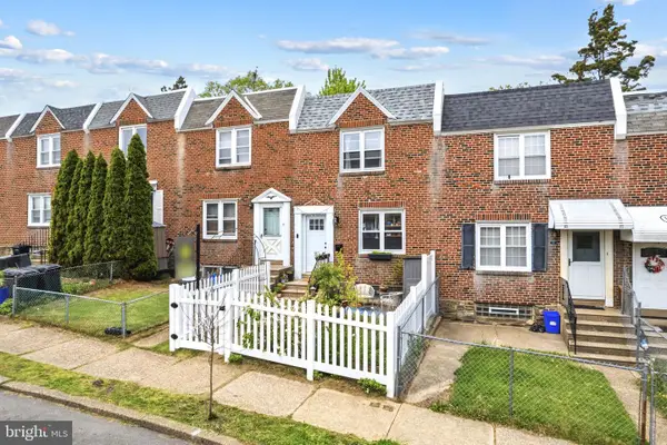 374 Fairway Ter, PHILADELPHIA, PA 19128