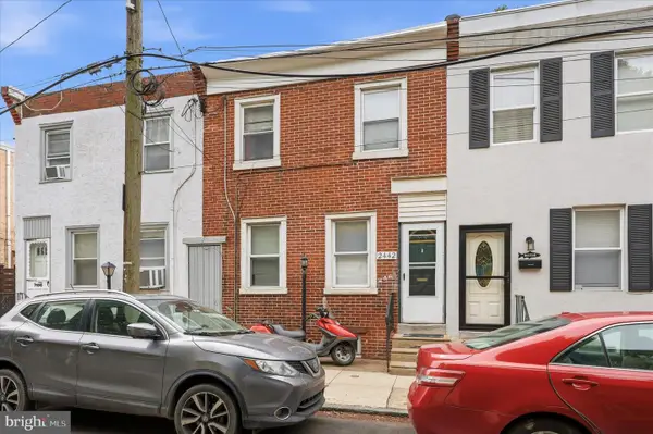 2442 E Gordon St, PHILADELPHIA, PA 19125