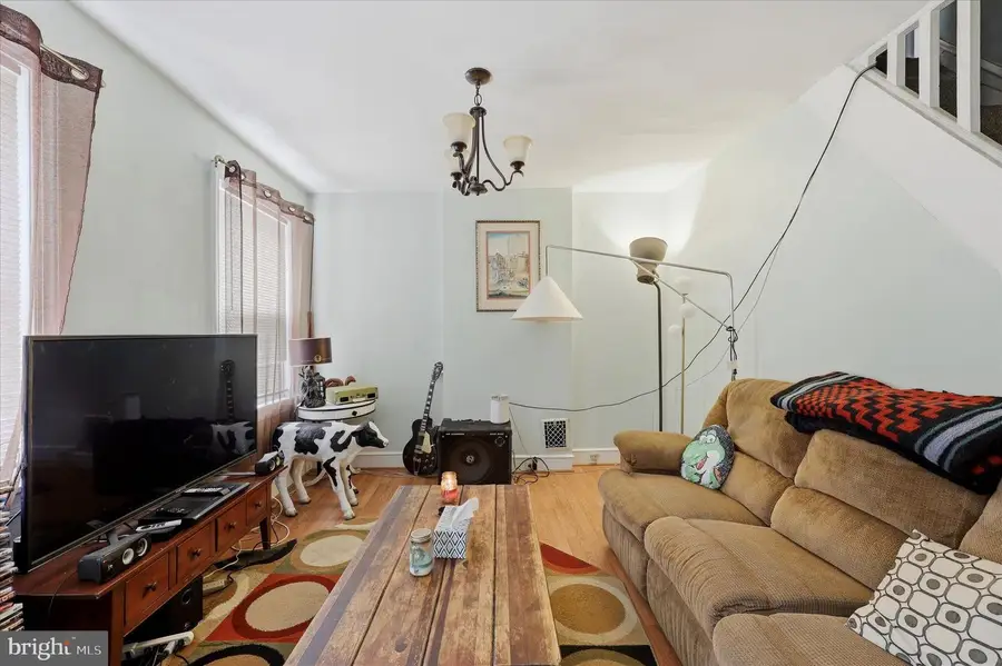 2442 E Gordon St, Philadelphia, PA 19125 - #2