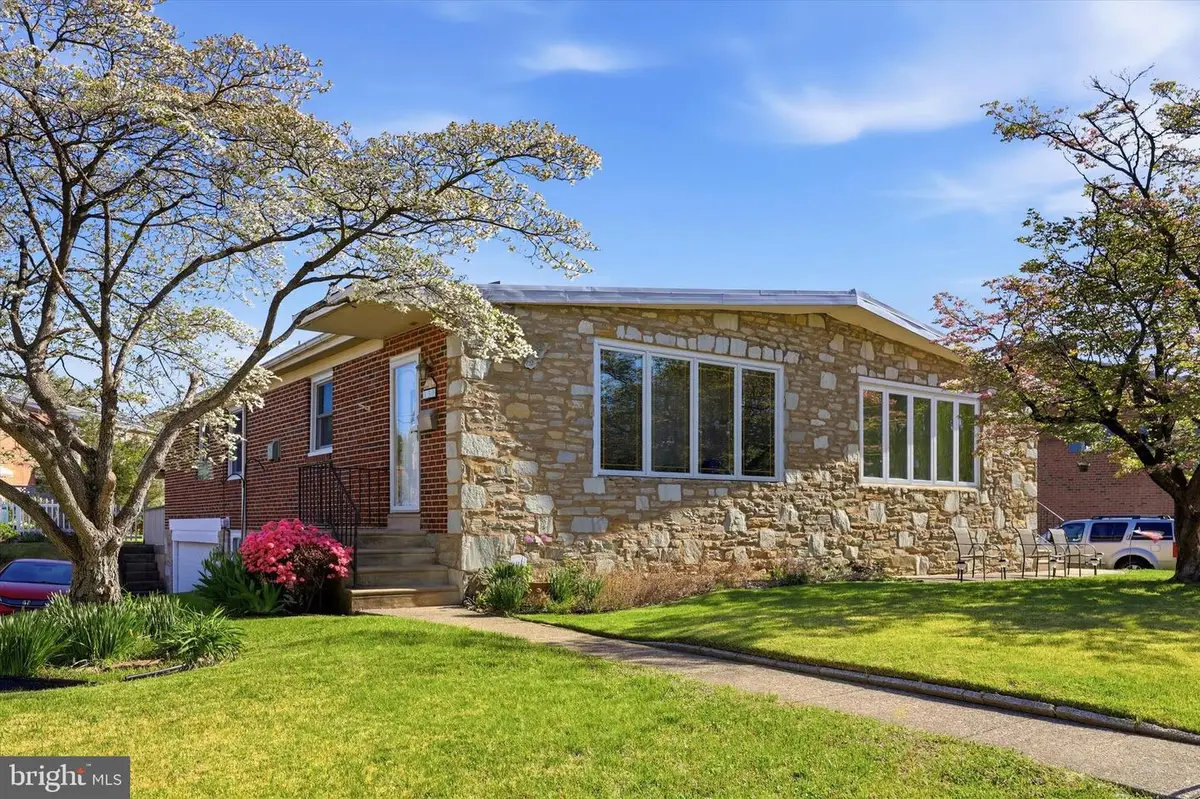 139 Dimarco Dr, Philadelphia, PA 19154 - #1
