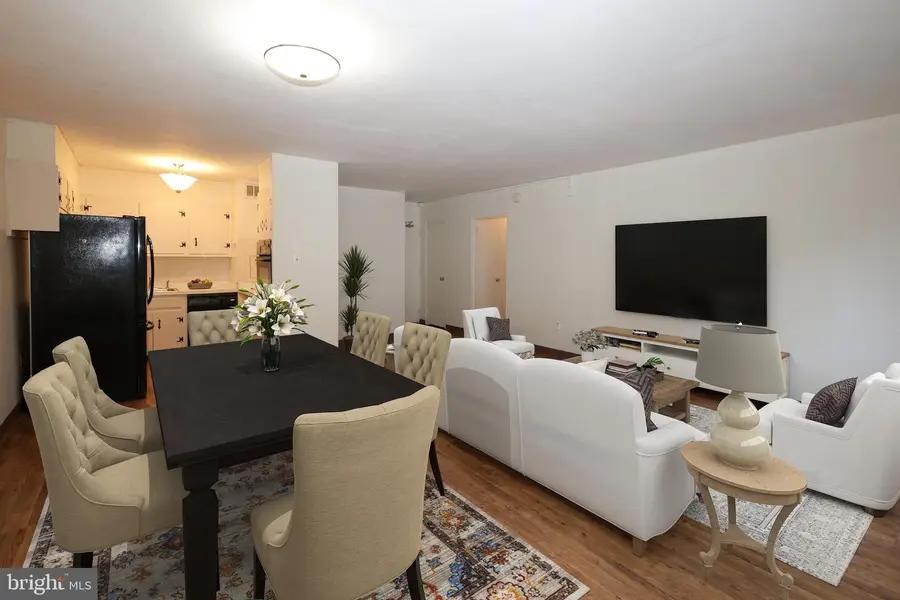 1900 John F Kennedy Blvd #918, Philadelphia, PA 19103 - #2