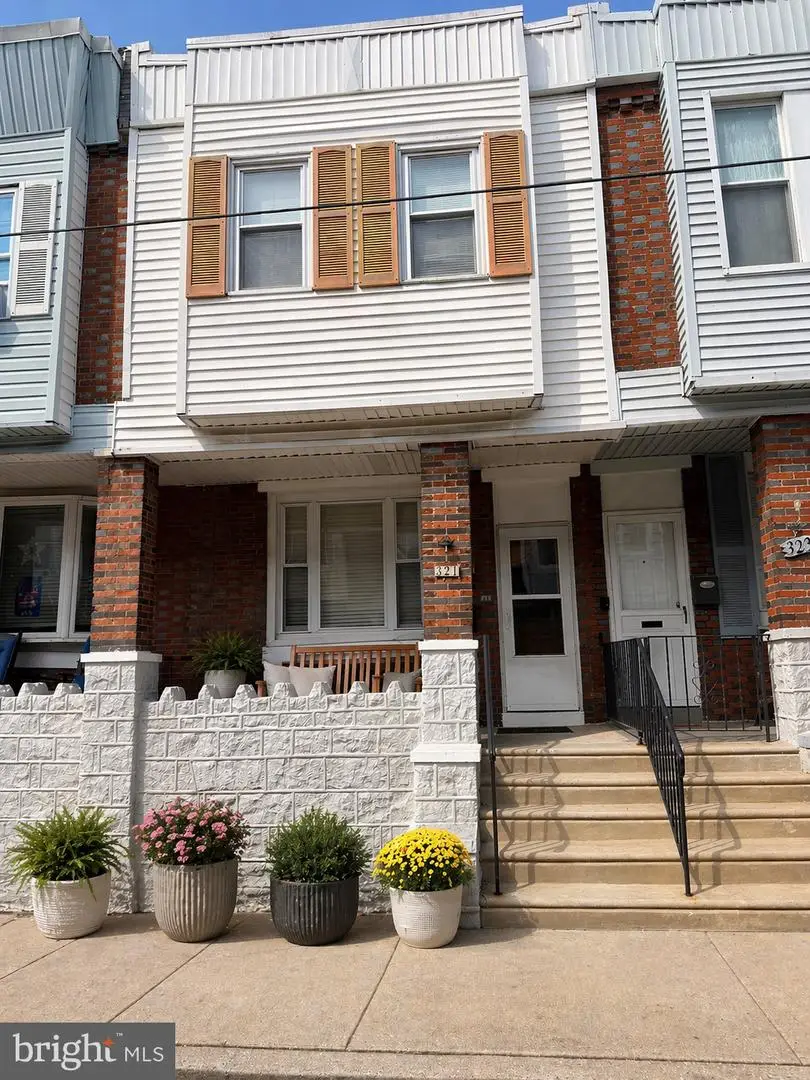 331 Roseberry St, Philadelphia, PA 19148 - #1
