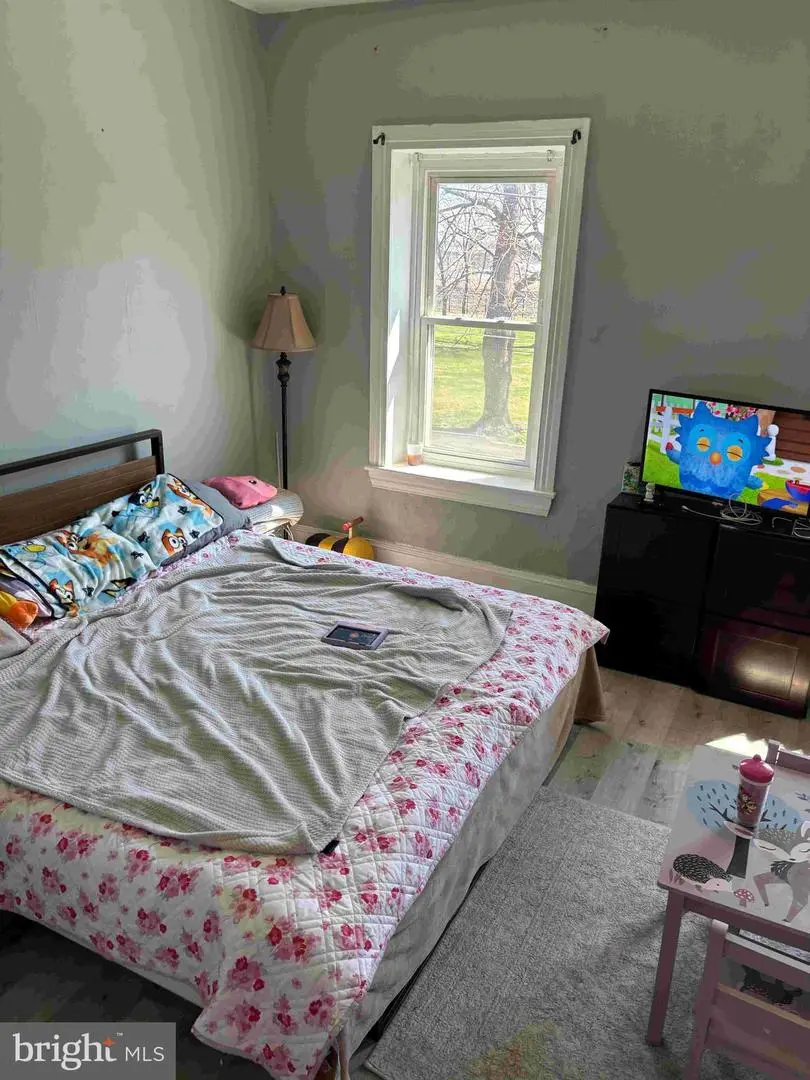 6740 Keystone St, Philadelphia, PA 19135 - #1