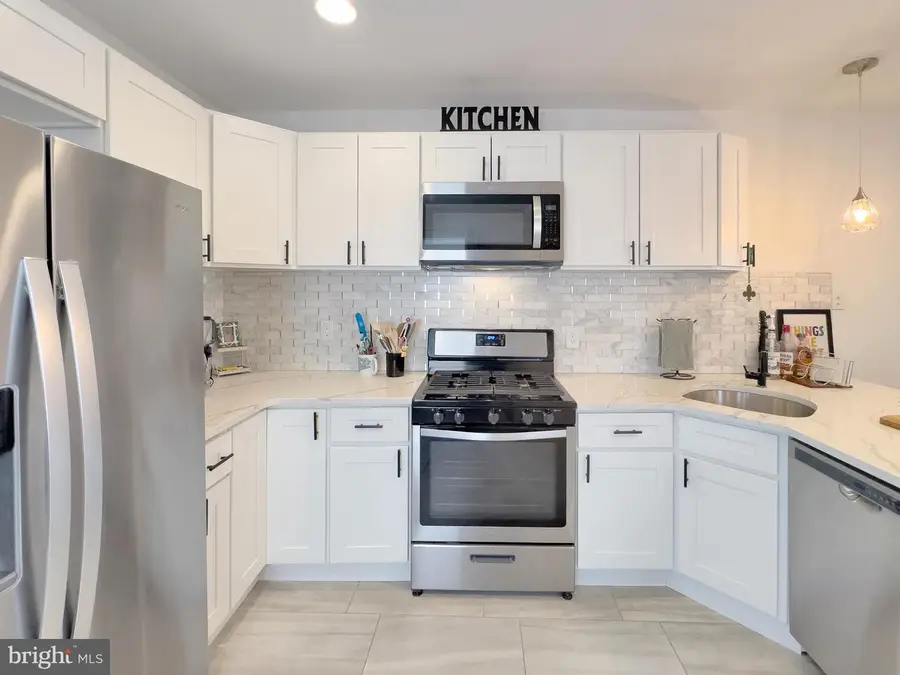 1611 N 26th St, Philadelphia, PA 19121 - #2