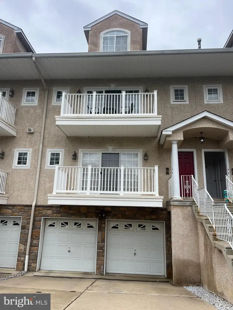 290 Byberry Rd #8, Philadelphia, PA 19116 - #1