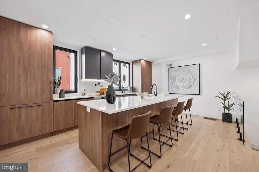 1922 Geary St #5, Philadelphia, PA 19145 - #3