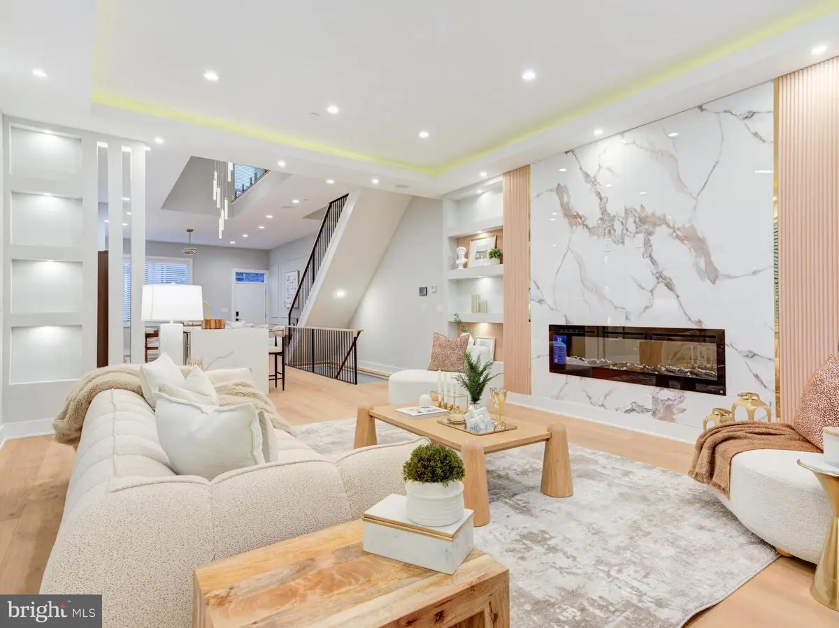 1019 E Palmer St, Philadelphia, PA 19125 - #1