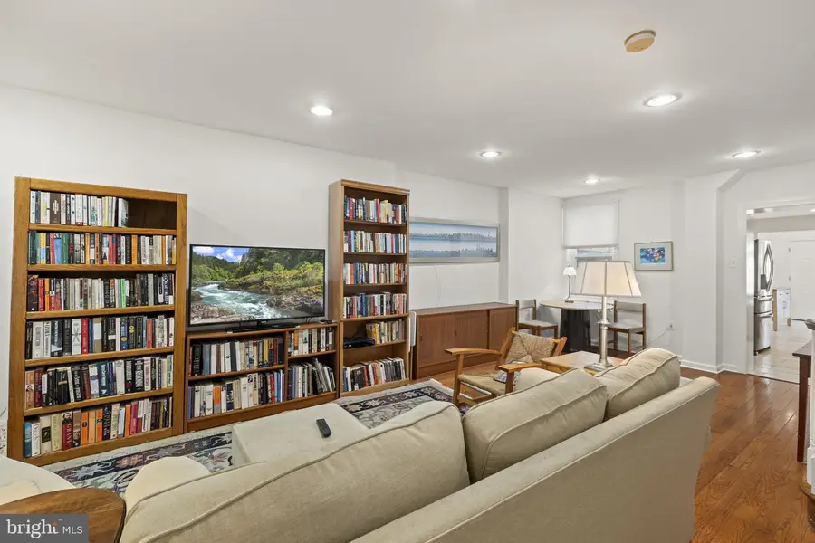 1913 Carpenter St, Philadelphia, PA 19146 - #3