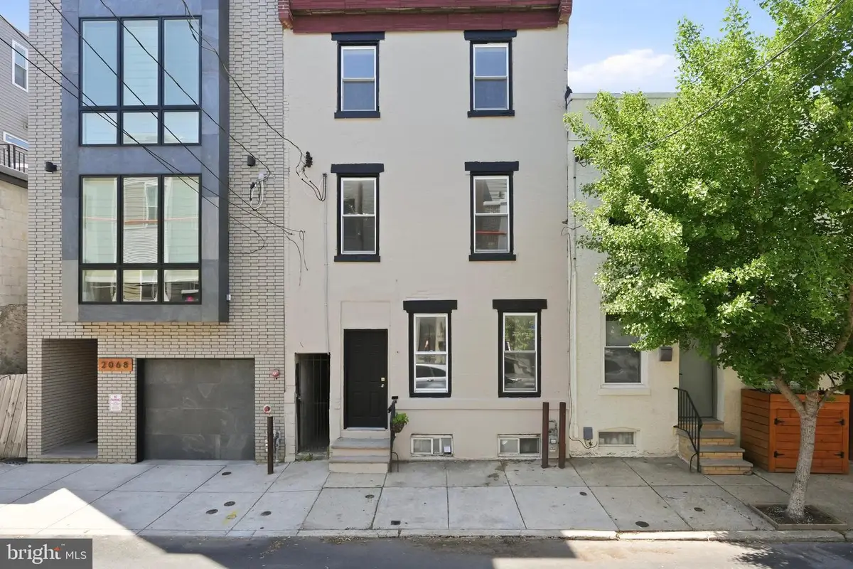 2066 E Fletcher St, Philadelphia, PA 19125 - #1