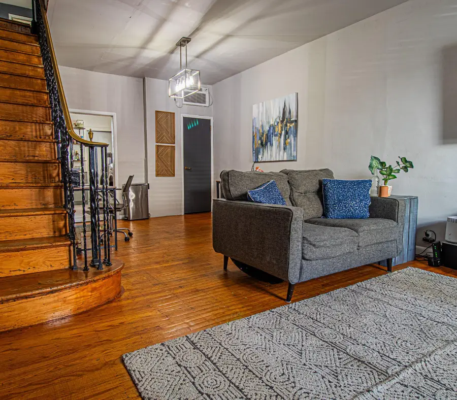 2015 S Opal St, Philadelphia, PA 19145 - #2
