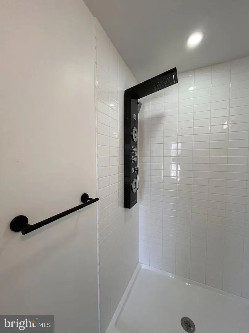 743 N 39th St, Philadelphia, PA 19104 - #3