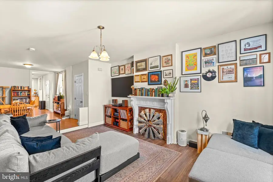 406 N 42nd St, Philadelphia, PA 19104 - #2