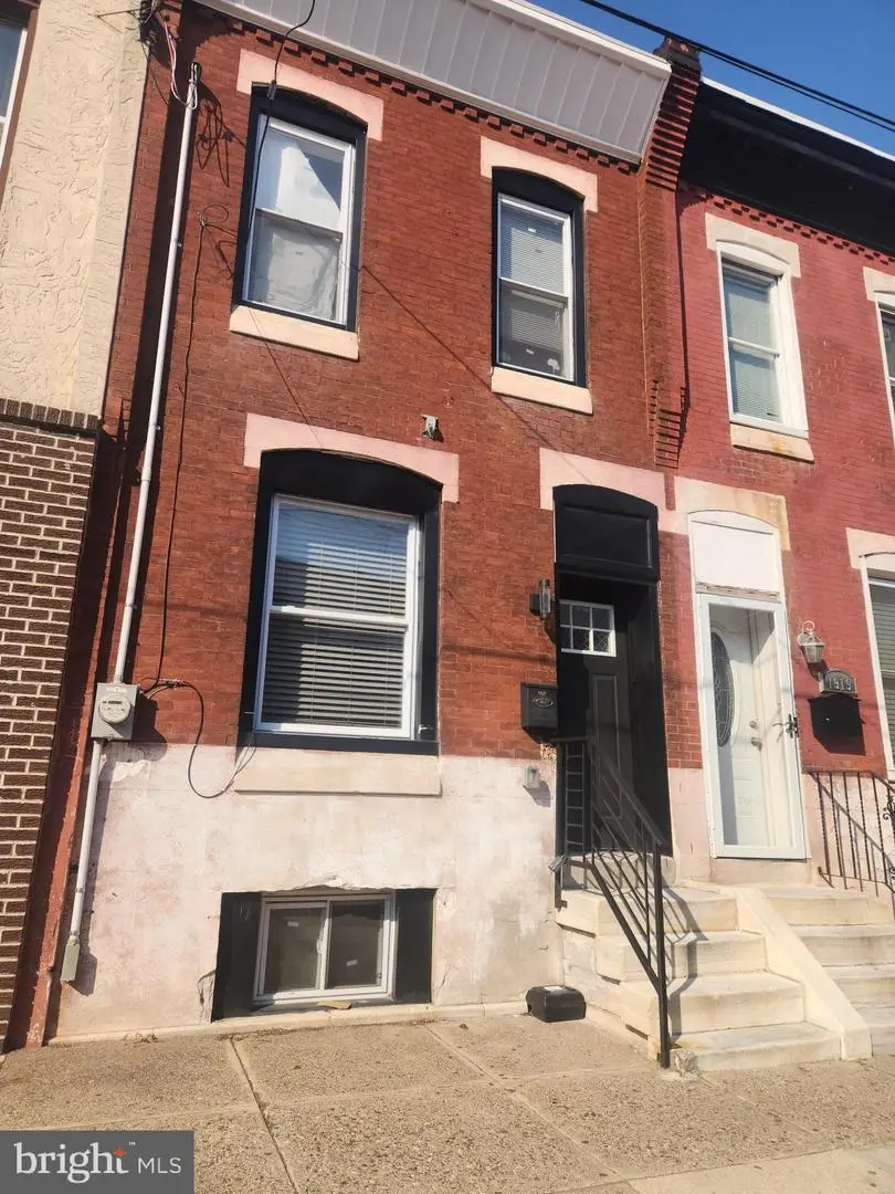 1921 Tasker St, Philadelphia, PA 19145 - #1