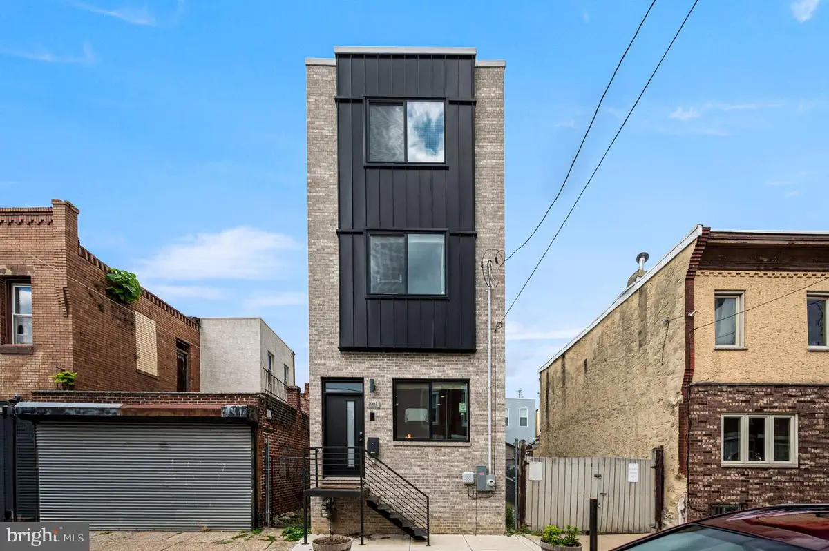 2061 Mcclellan St, Philadelphia, PA 19145 - #1