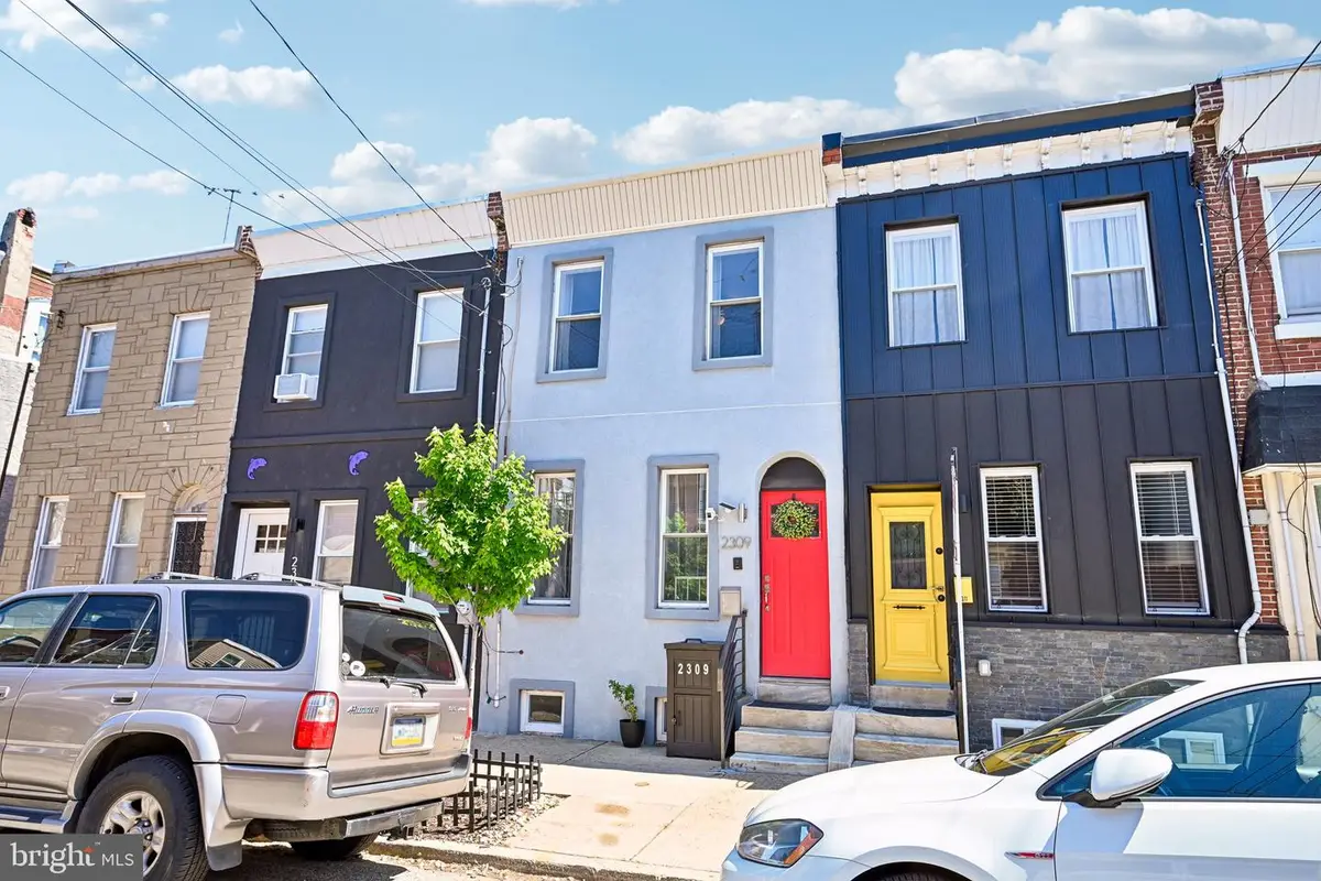 2309 E Firth St, Philadelphia, PA 19125 - #1