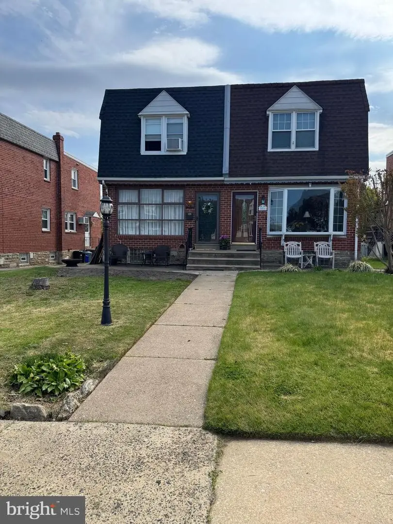 1018 Loney St, Philadelphia, PA 19111 - #2