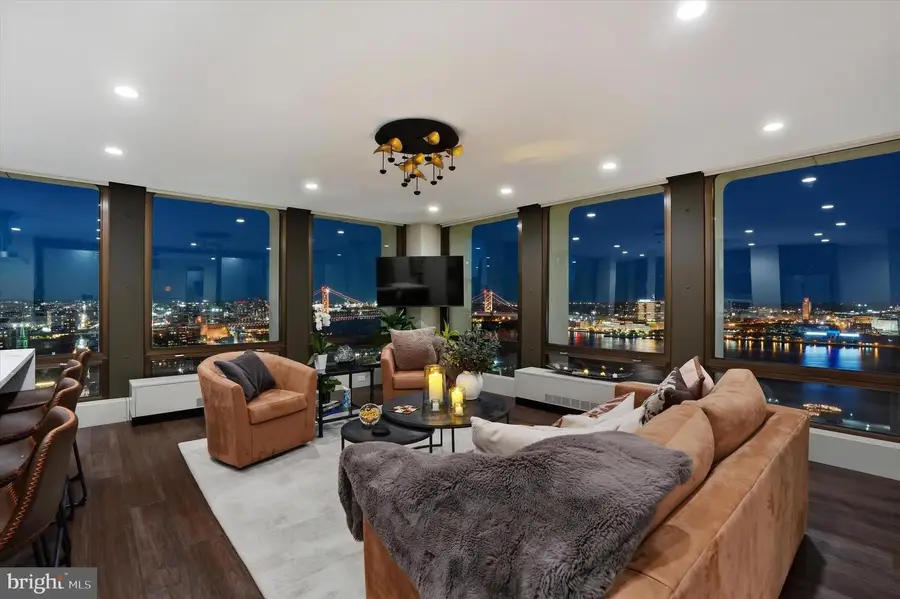 200-00 Locust St #29dn, Philadelphia, PA 19106 - #2