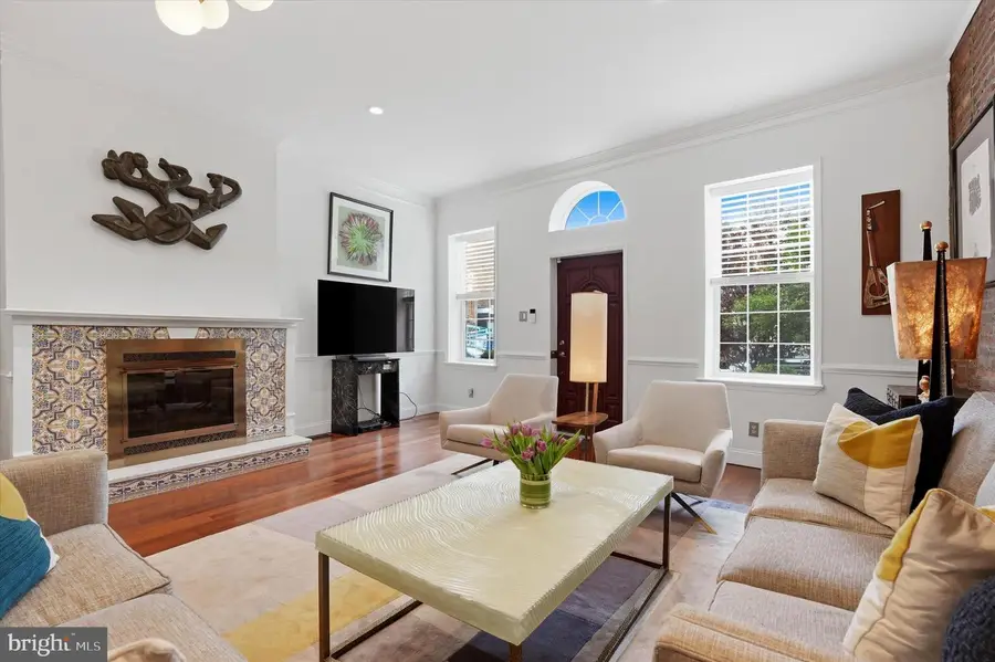 1514 E Moyamensing Ave, Philadelphia, PA 19147 - #3