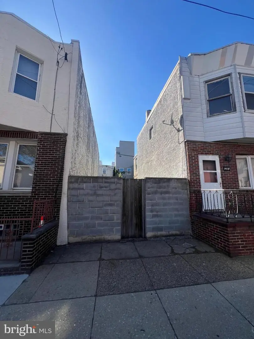 1420 S 24th St, Philadelphia, PA 19146 - #2