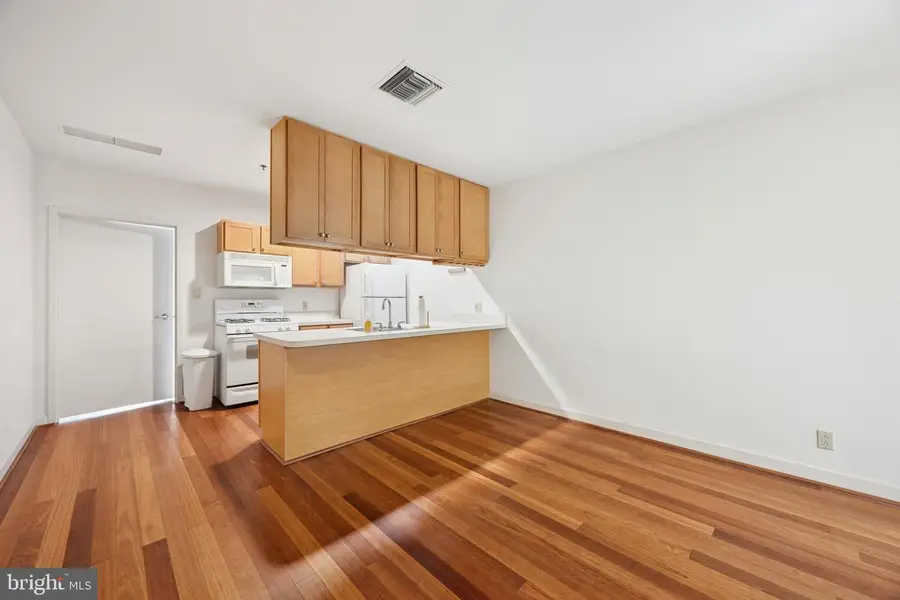 1100 Vine St #1209, Philadelphia, PA 19107 - #3