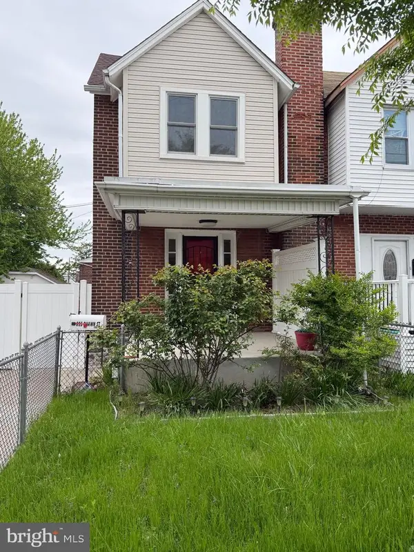 825 Rhawn St, PHILADELPHIA, PA 19111