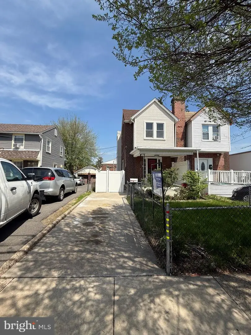 825 Rhawn St, Philadelphia, PA 19111 - #2