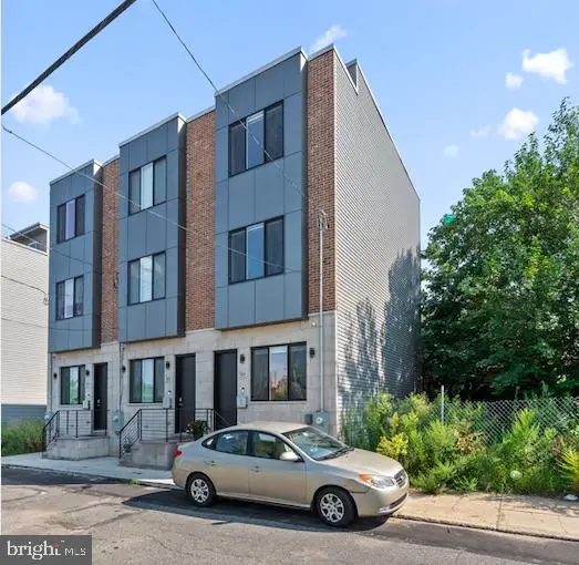 3024 Titan St, PHILADELPHIA, PA 19146