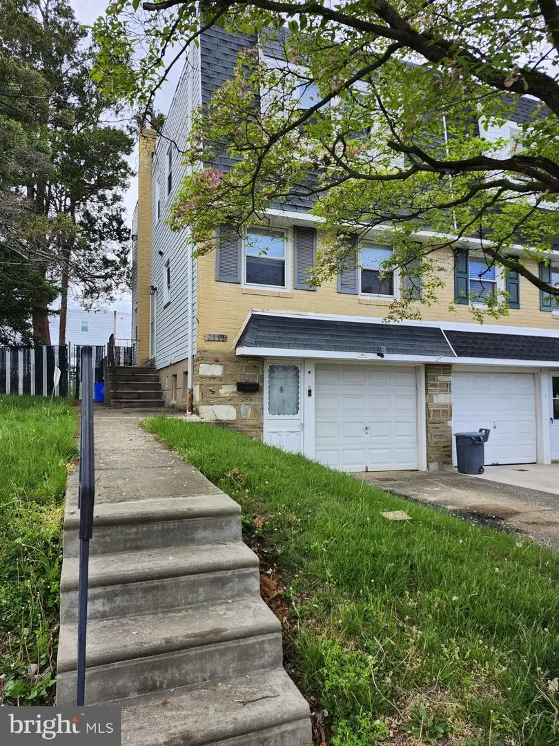 9930 Alicia St, Philadelphia, PA 19115 - #1