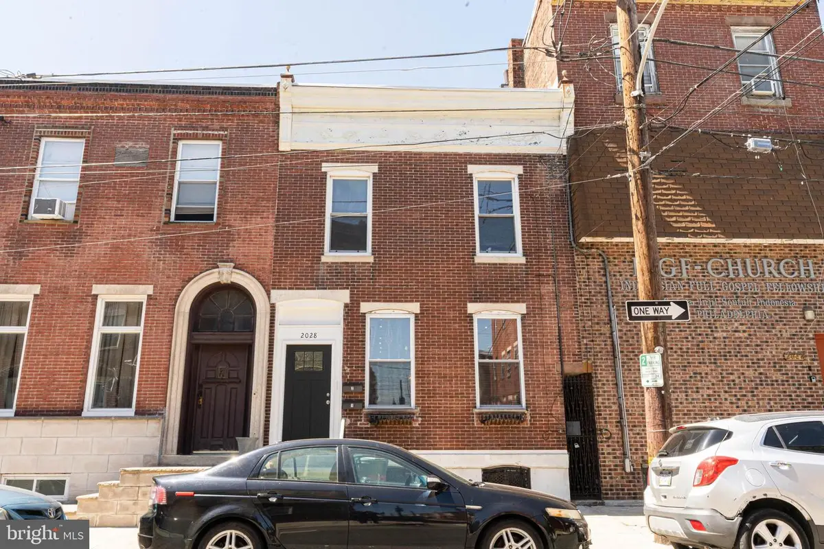 2028 S 13th St, Philadelphia, PA 19148 - #1