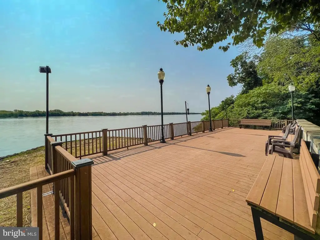44303-00 Delaire Landing Rd #303, Philadelphia, PA 19114 - #1