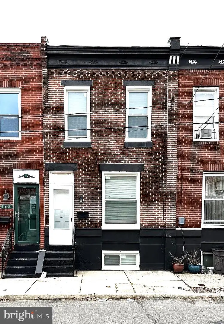1528 S Hollywood St, Philadelphia, PA 19146 - #1
