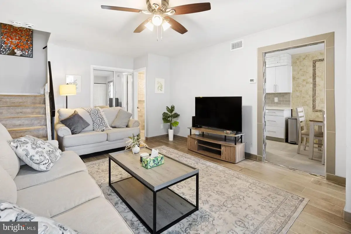 7015 Ridge Ave #13, Philadelphia, PA 19128 - #1