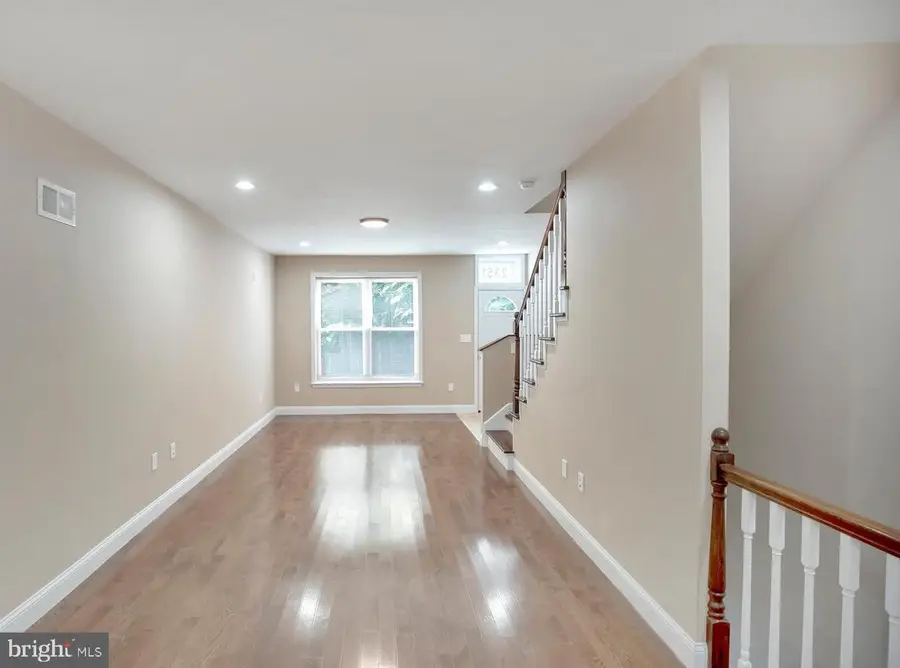 2351 S Marshall St, Philadelphia, PA 19148 - #2