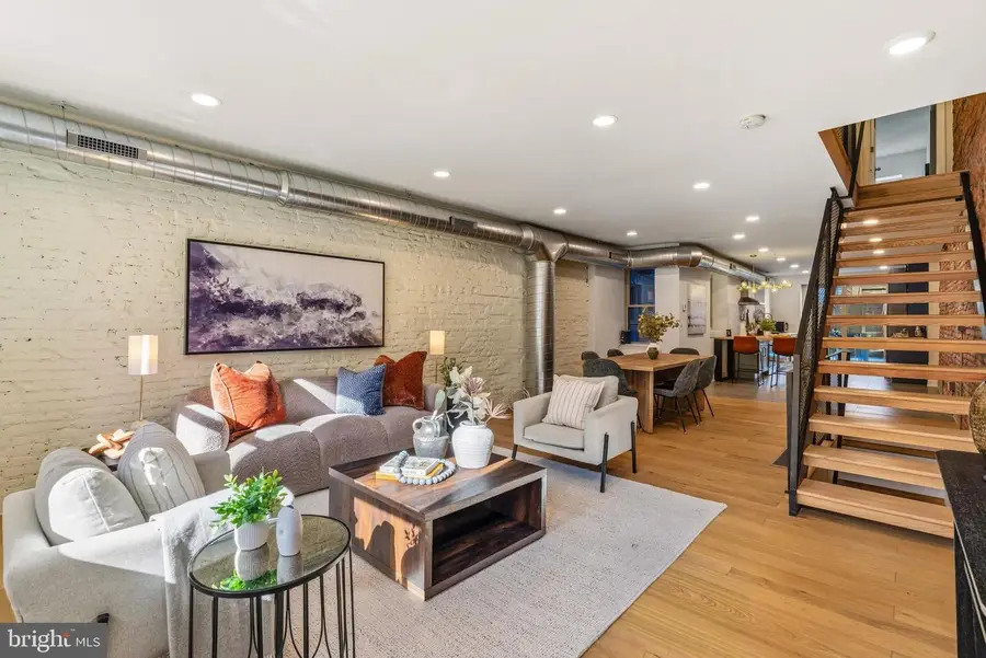 1906 S 10th St, Philadelphia, PA 19148 - #3