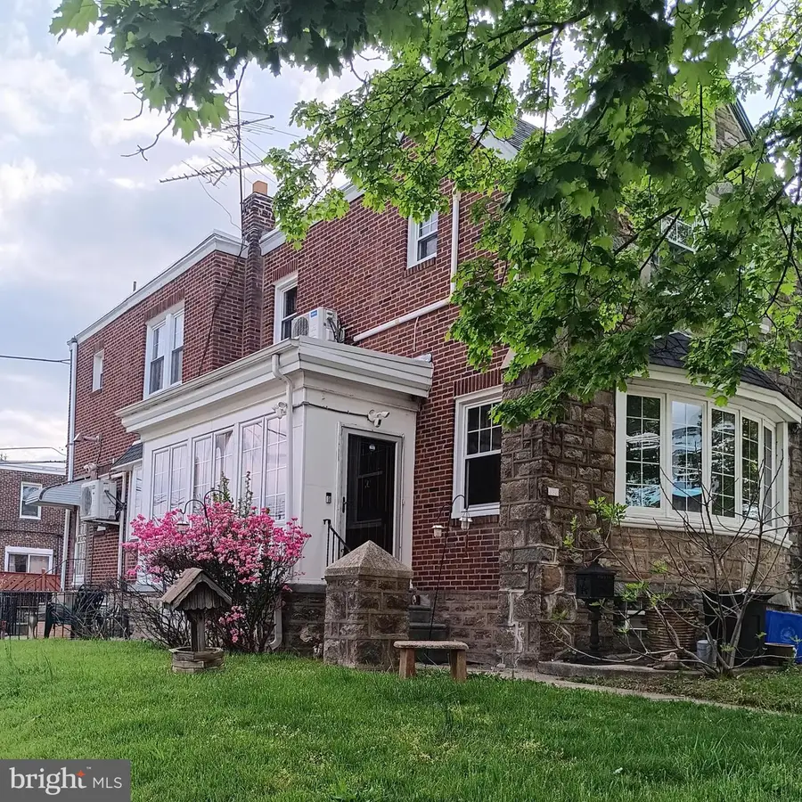 838 Glenview St, Philadelphia, PA 19111 - #3
