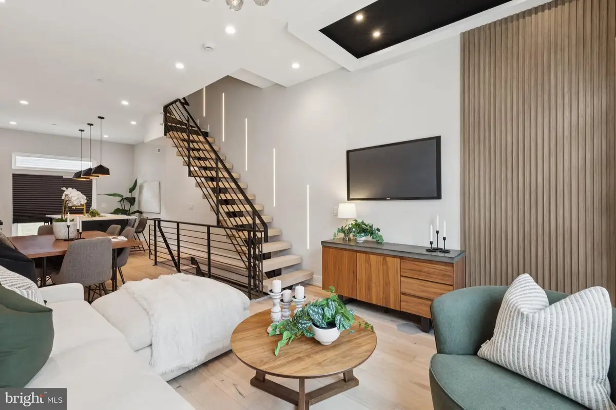 1518 S Bambrey St, Philadelphia, PA 19146 - #1