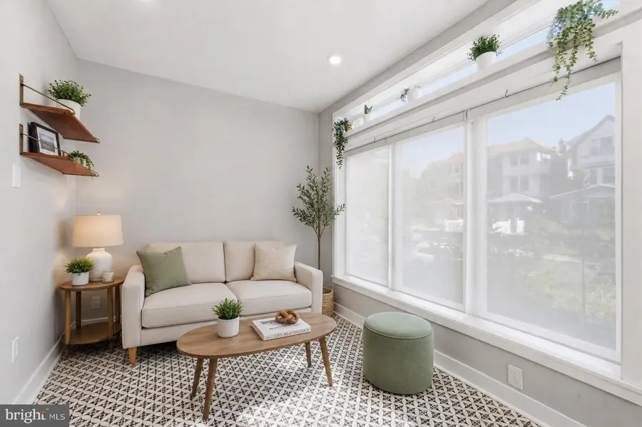 6240 Washington Ave, Philadelphia, PA 19143 - #2
