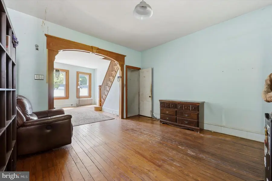 3915 Cresson St, Philadelphia, PA 19127 - #3