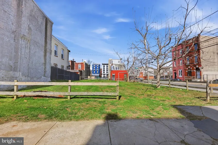1960 N Croskey St, Philadelphia, PA 19121 - #2