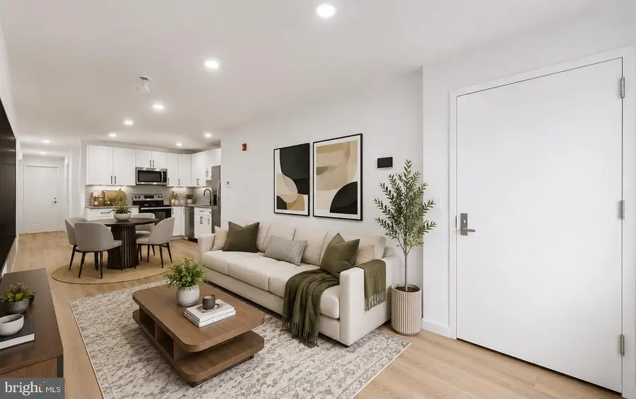 913 N 43rd St, Philadelphia, PA 19104 - #3